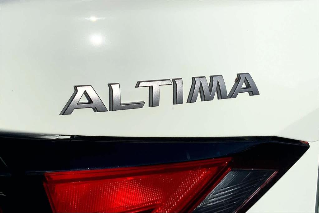 new 2025 Nissan Altima car, priced at $27,505