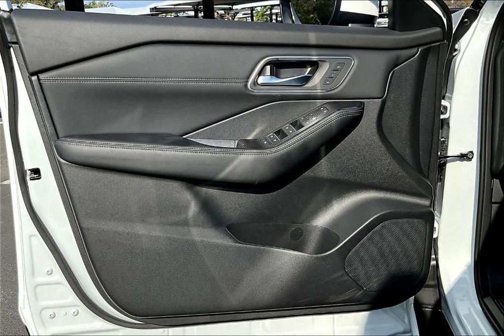 new 2026 Nissan Rogue car, priced at $40,785