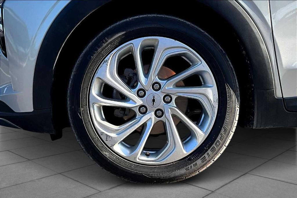 used 2023 Chevrolet Bolt EUV car, priced at $13,300