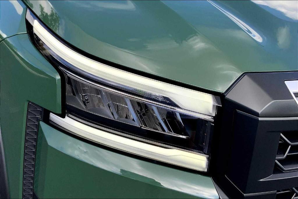 new 2025 Nissan Frontier car, priced at $41,488