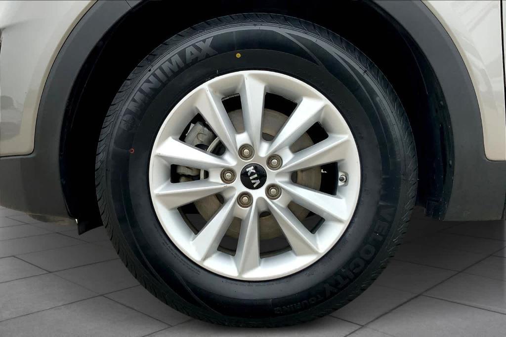 used 2019 Kia Sorento car, priced at $12,500