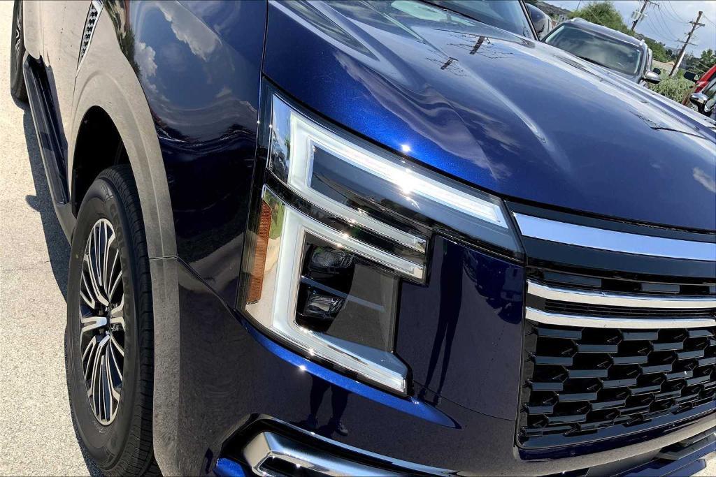 new 2025 Nissan Armada car, priced at $69,280