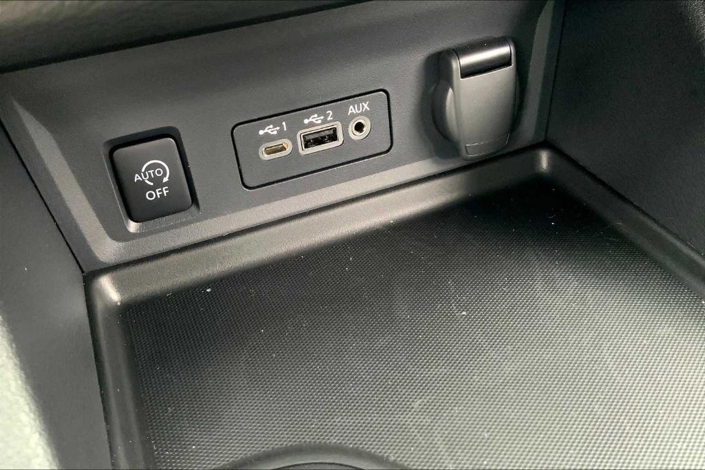 new 2025 Nissan Sentra car, priced at $26,335