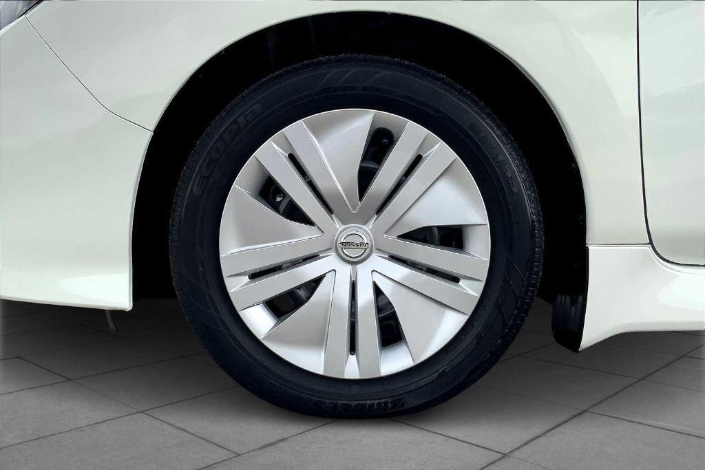 used 2022 Nissan Leaf car, priced at $15,773