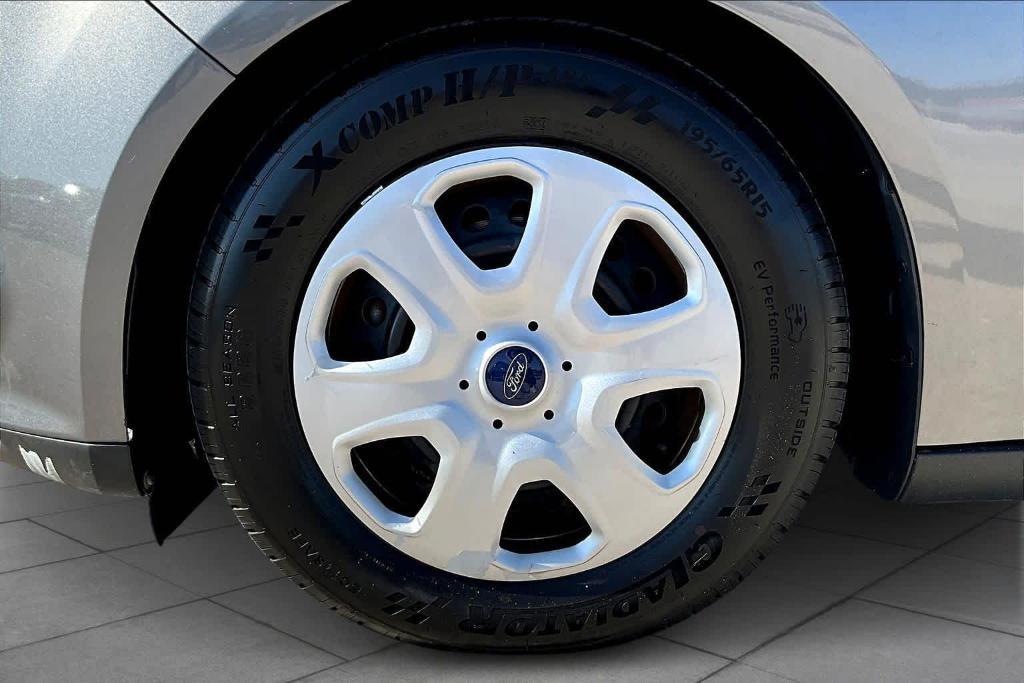 used 2014 Ford Focus car, priced at $7,800