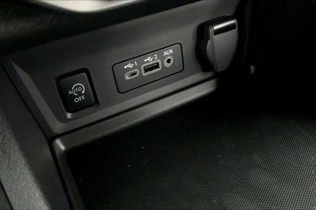 new 2025 Nissan Sentra car, priced at $24,915