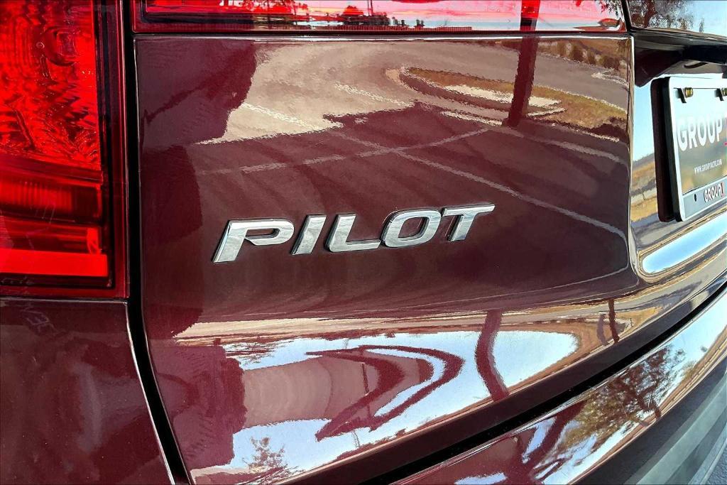 used 2018 Honda Pilot car, priced at $18,770