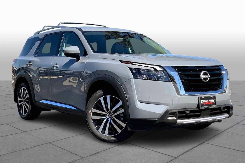 new 2025 Nissan Pathfinder car, priced at $51,580