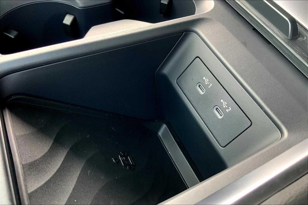 new 2025 Nissan Armada car, priced at $87,160