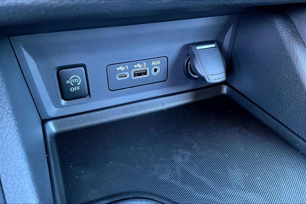 new 2025 Nissan Sentra car, priced at $24,778