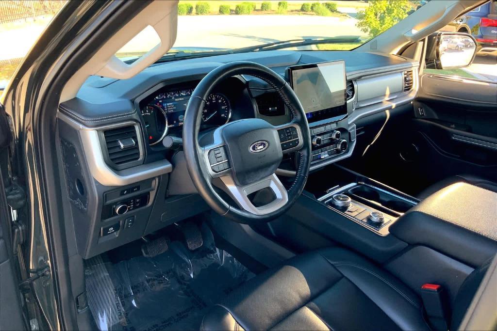 used 2023 Ford Expedition car, priced at $42,485