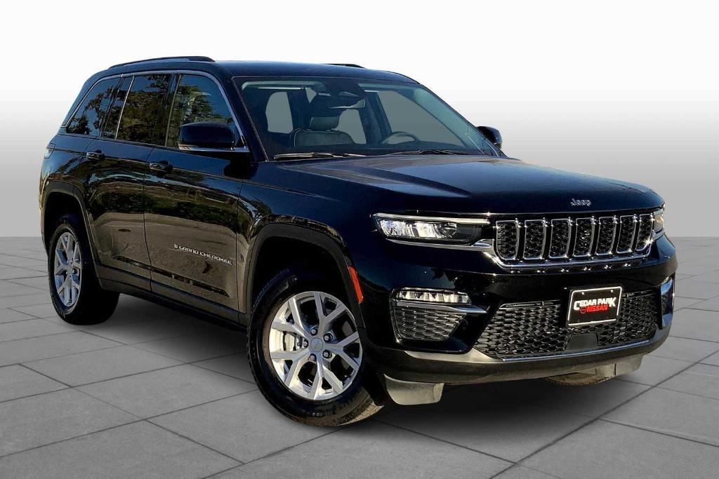 used 2024 Jeep Grand Cherokee car, priced at $38,350