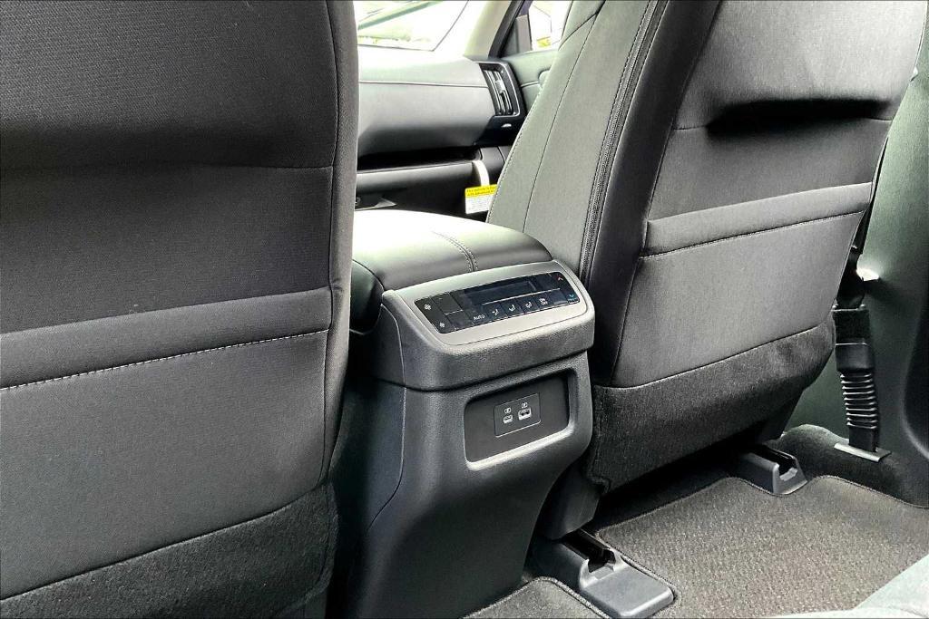 new 2025 Nissan Pathfinder car, priced at $41,880
