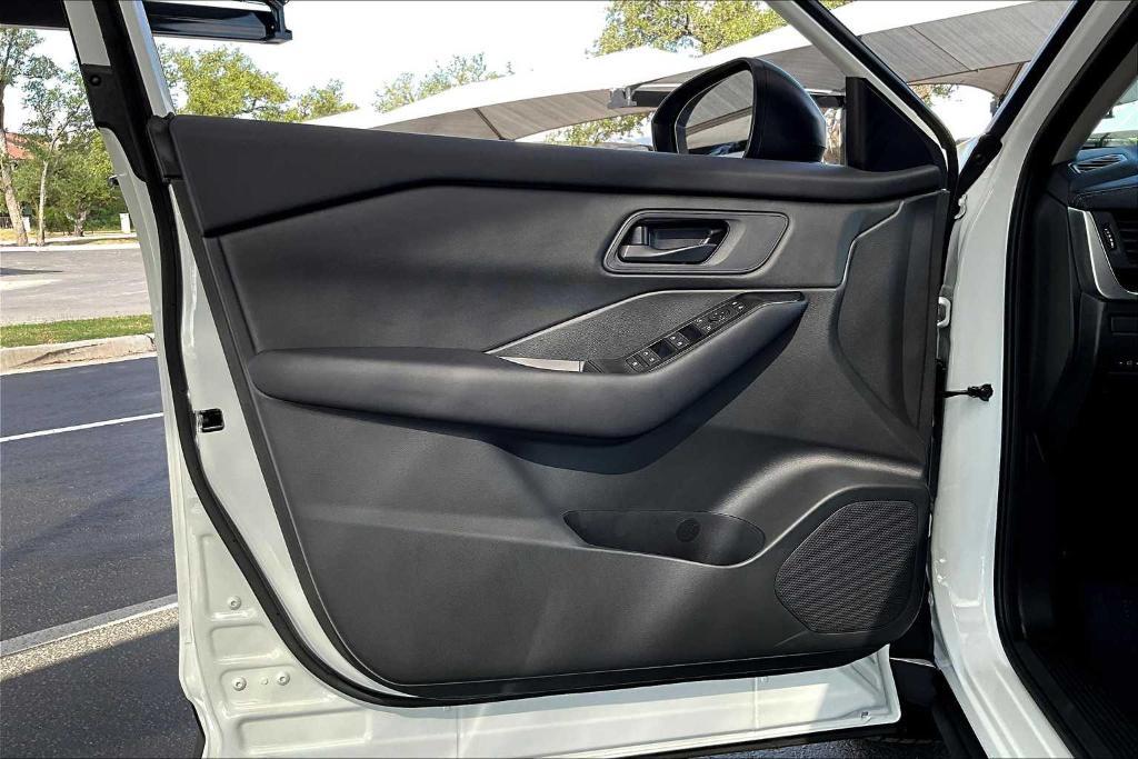 new 2026 Nissan Rogue car, priced at $26,961