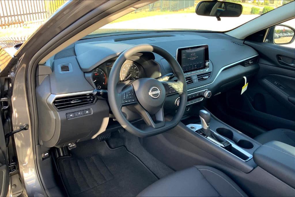 new 2025 Nissan Altima car, priced at $27,505