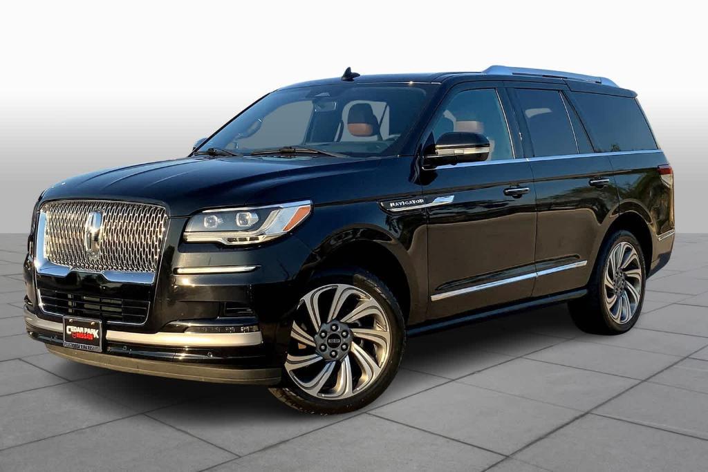 used 2022 Lincoln Navigator car, priced at $51,247