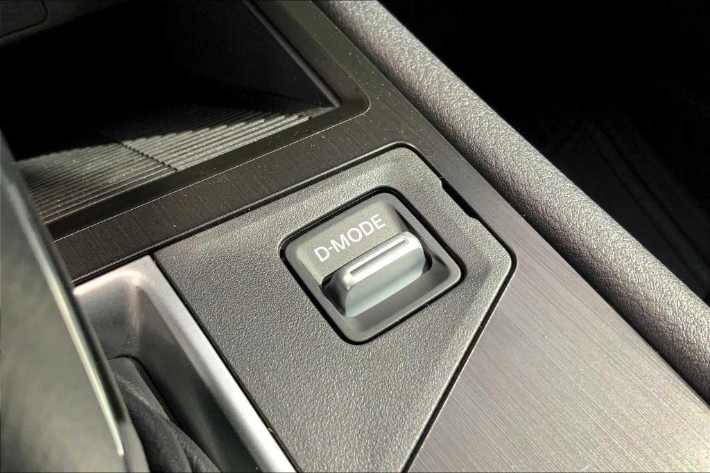 new 2025 Nissan Kicks car, priced at $25,505