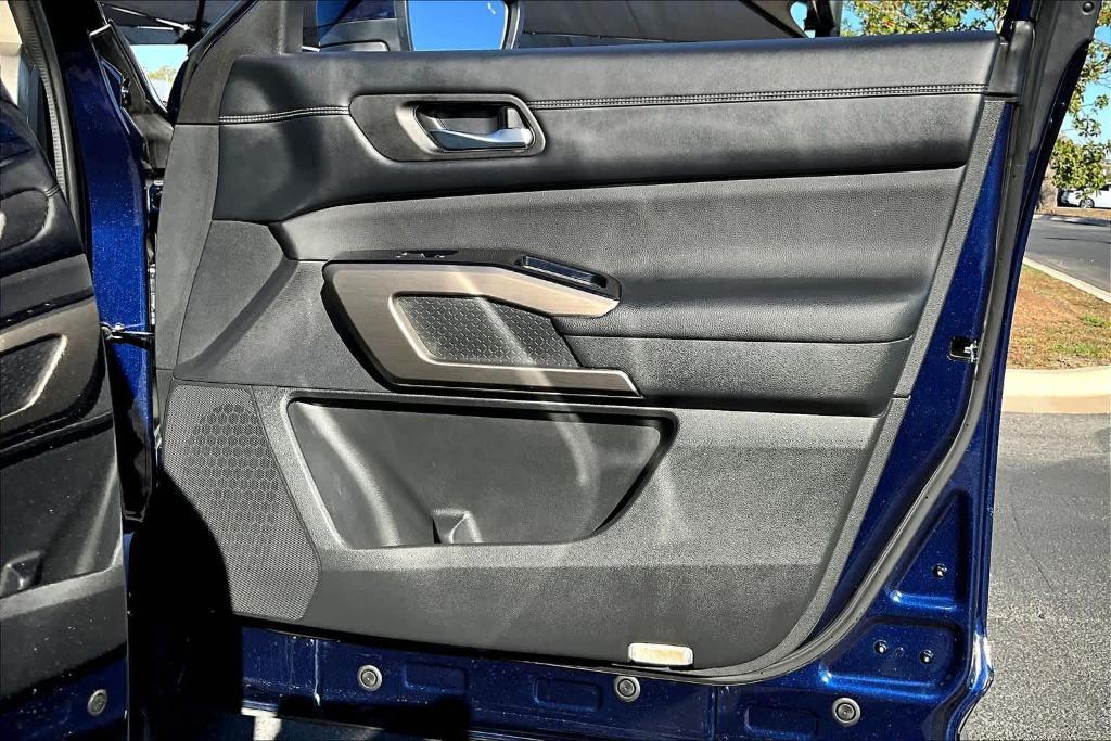 used 2022 Nissan Pathfinder car, priced at $31,389