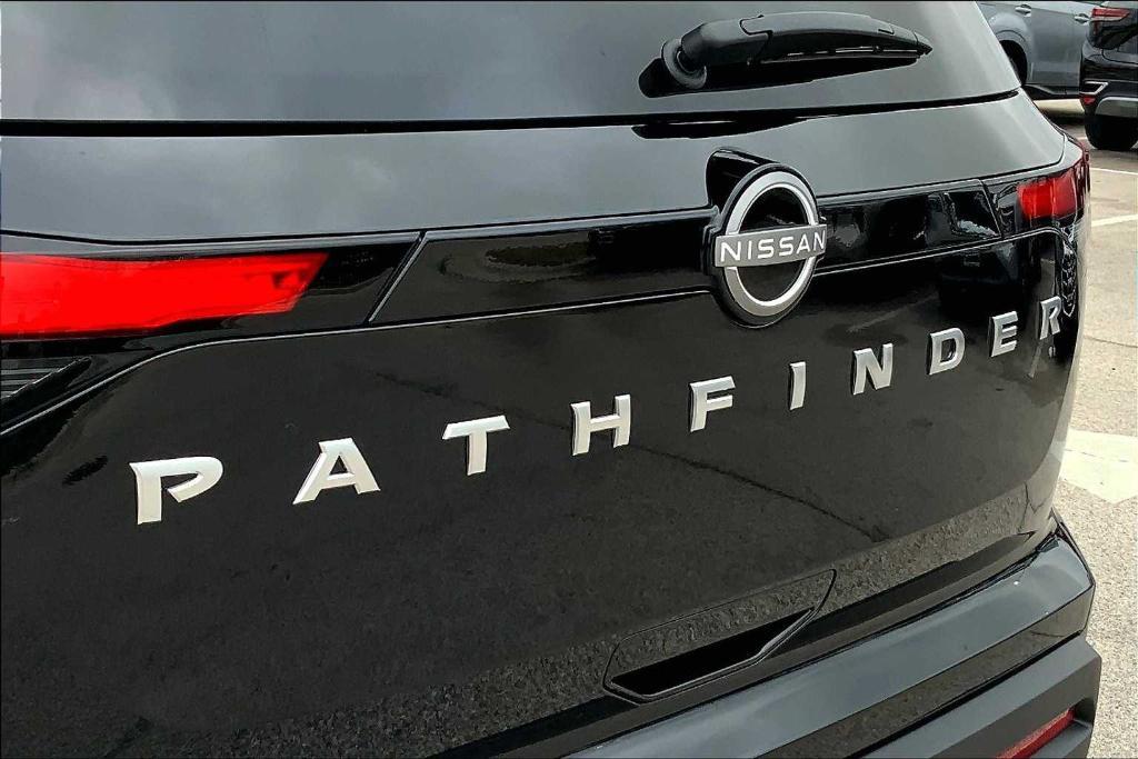 new 2025 Nissan Pathfinder car, priced at $42,910