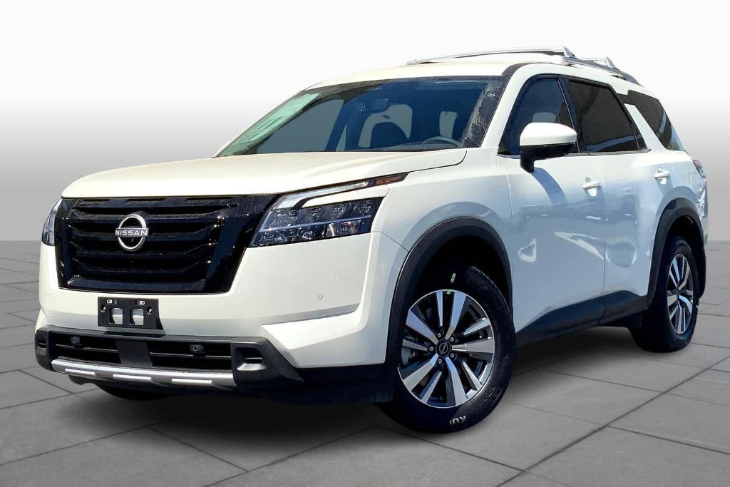 new 2024 Nissan Pathfinder car, priced at $46,900