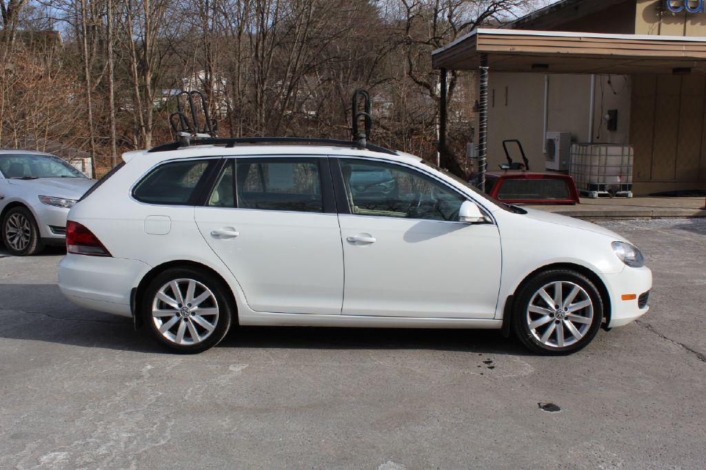 used 2014 Volkswagen Jetta SportWagen car, priced at $10,988