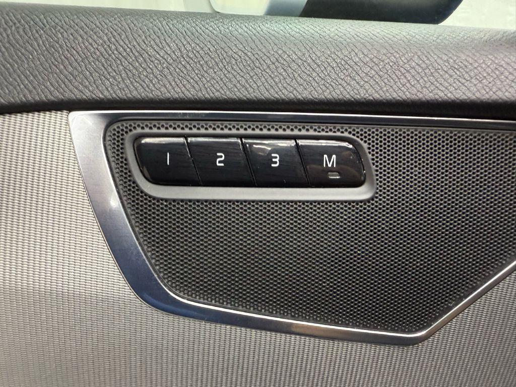 used 2016 Volvo XC90 car, priced at $15,780