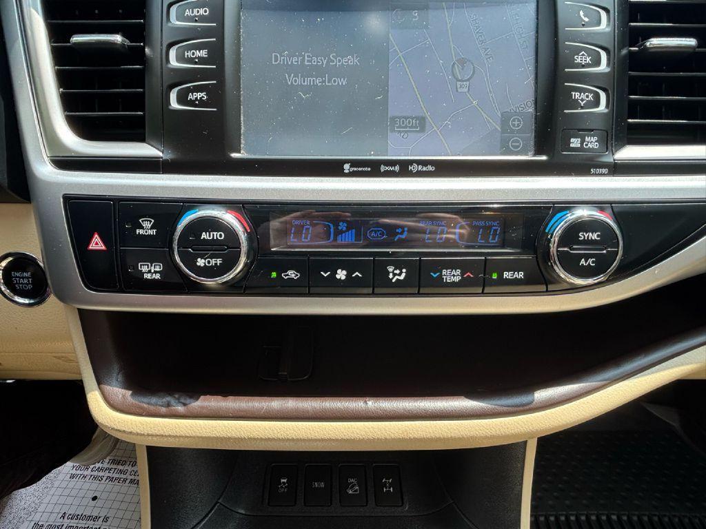 used 2019 Toyota Highlander car, priced at $25,870
