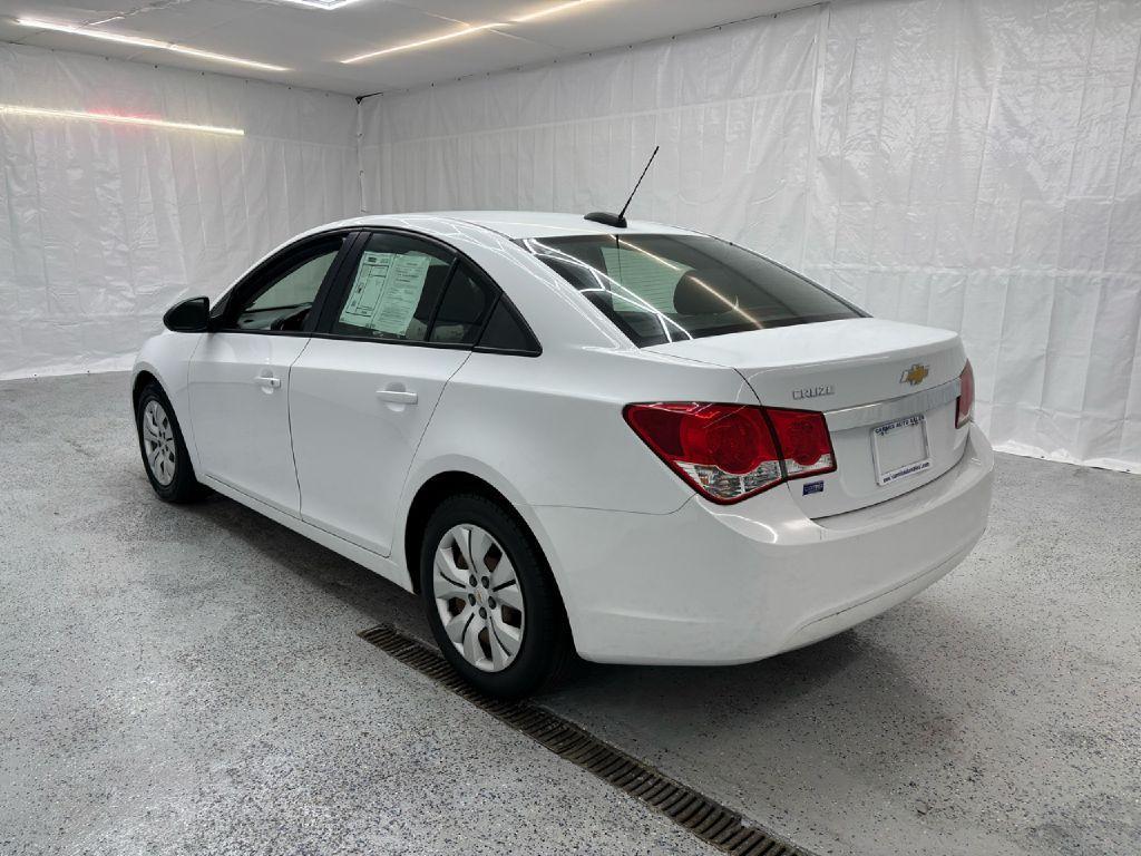 used 2016 Chevrolet Cruze Limited car, priced at $9,690