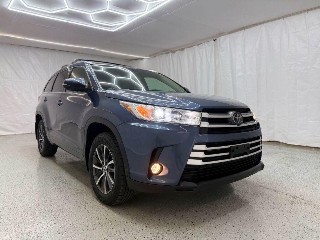 used 2017 Toyota Highlander car, priced at $18,478