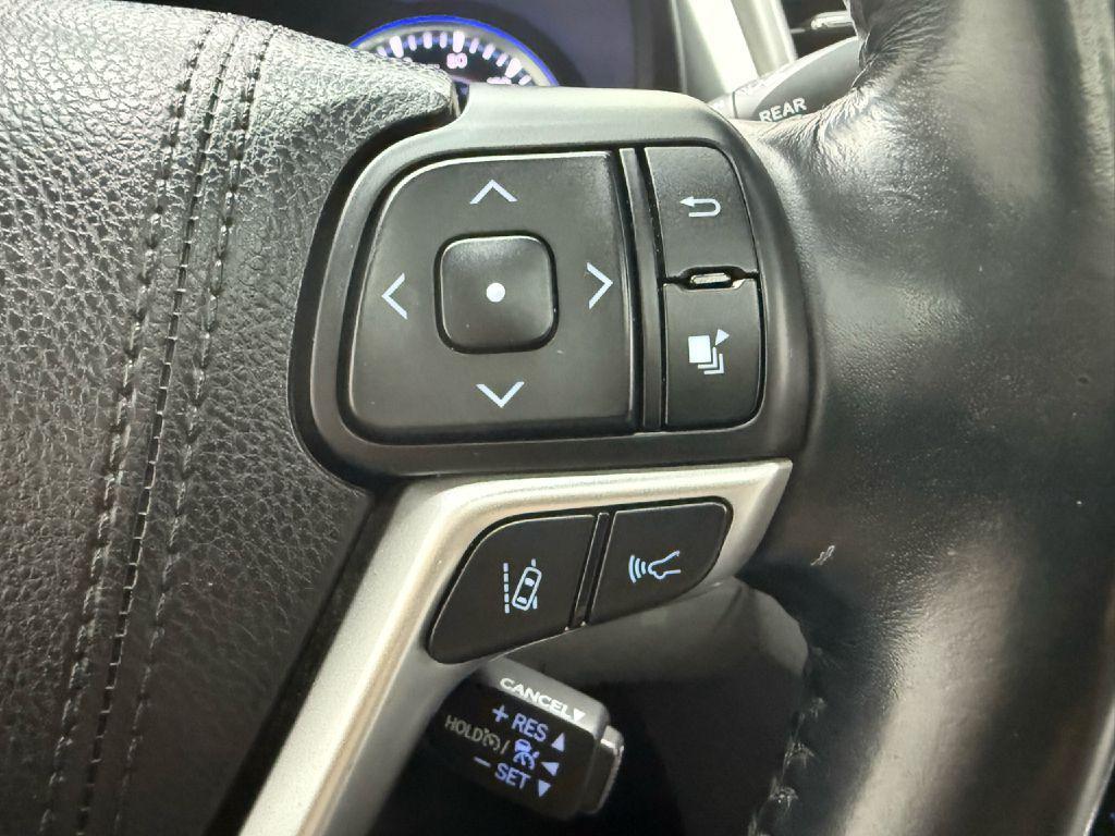 used 2017 Toyota Highlander car, priced at $18,478