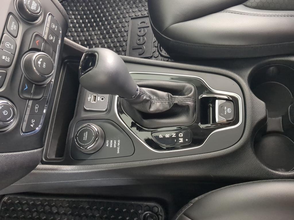 used 2019 Jeep Cherokee car, priced at $18,000