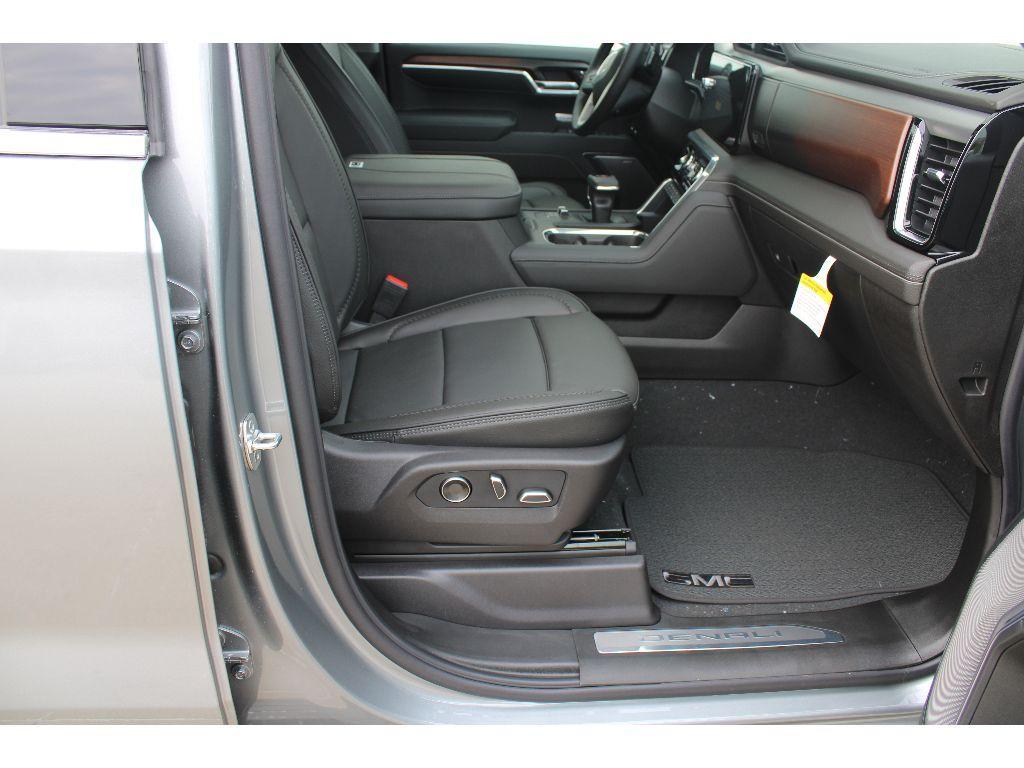 new 2026 GMC Sierra 1500 car, priced at $69,351