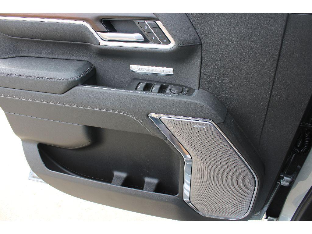 new 2026 GMC Sierra 1500 car, priced at $69,351