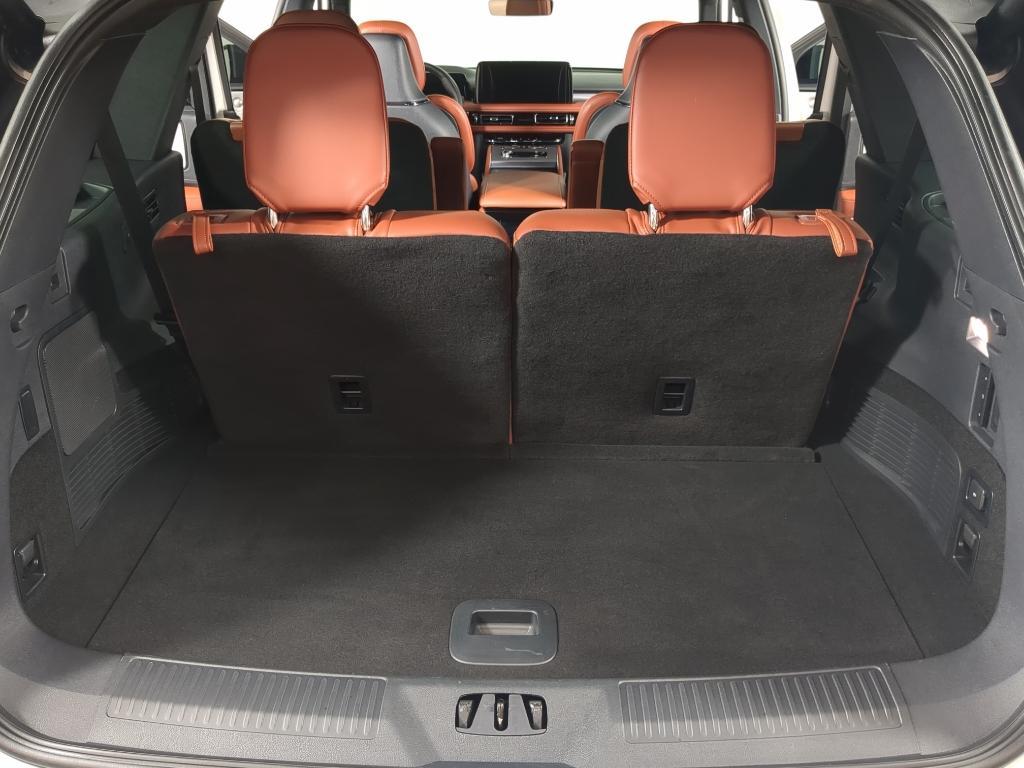 used 2025 Lincoln Aviator car, priced at $69,000