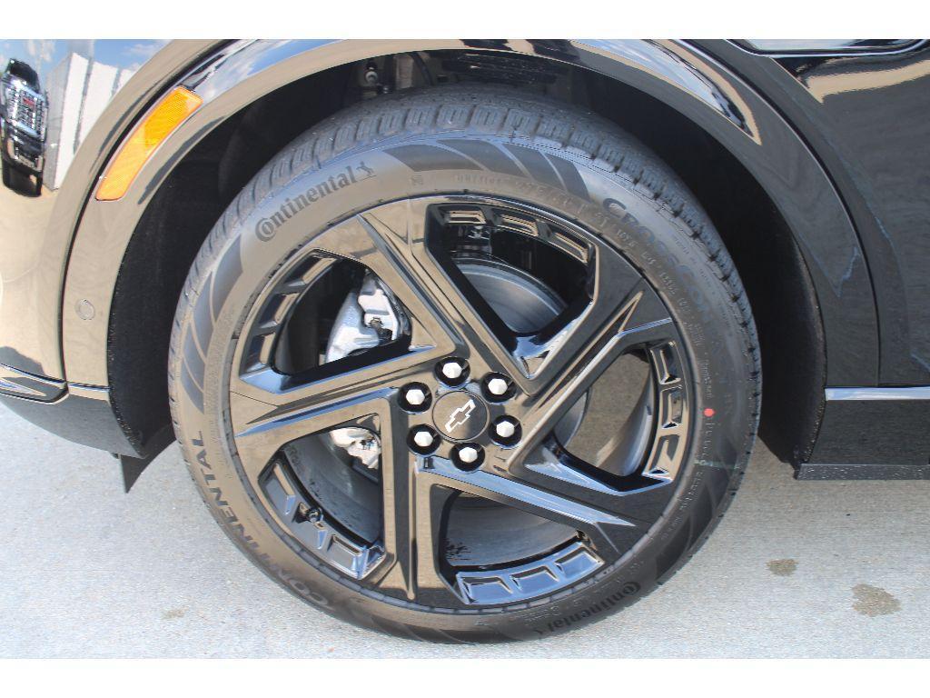 new 2025 Chevrolet Equinox EV car, priced at $50,848