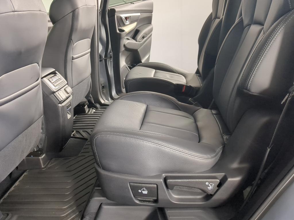 used 2020 Subaru Ascent car, priced at $27,917