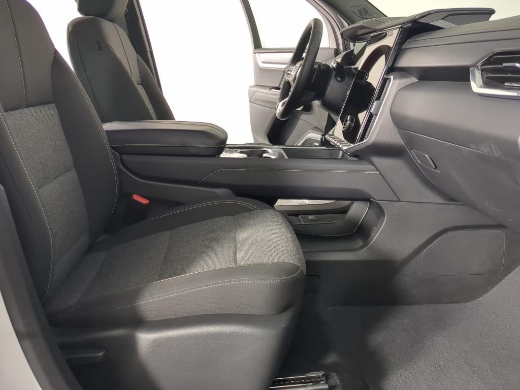 used 2025 GMC Acadia car, priced at $34,500