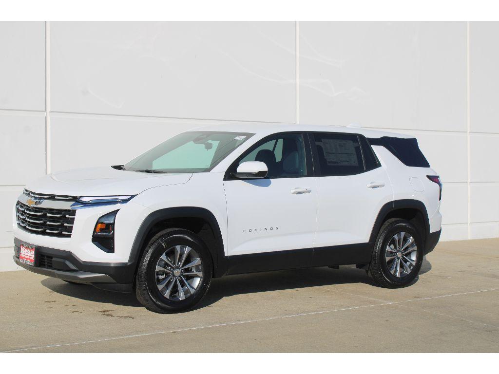new 2026 Chevrolet Equinox car, priced at $33,787