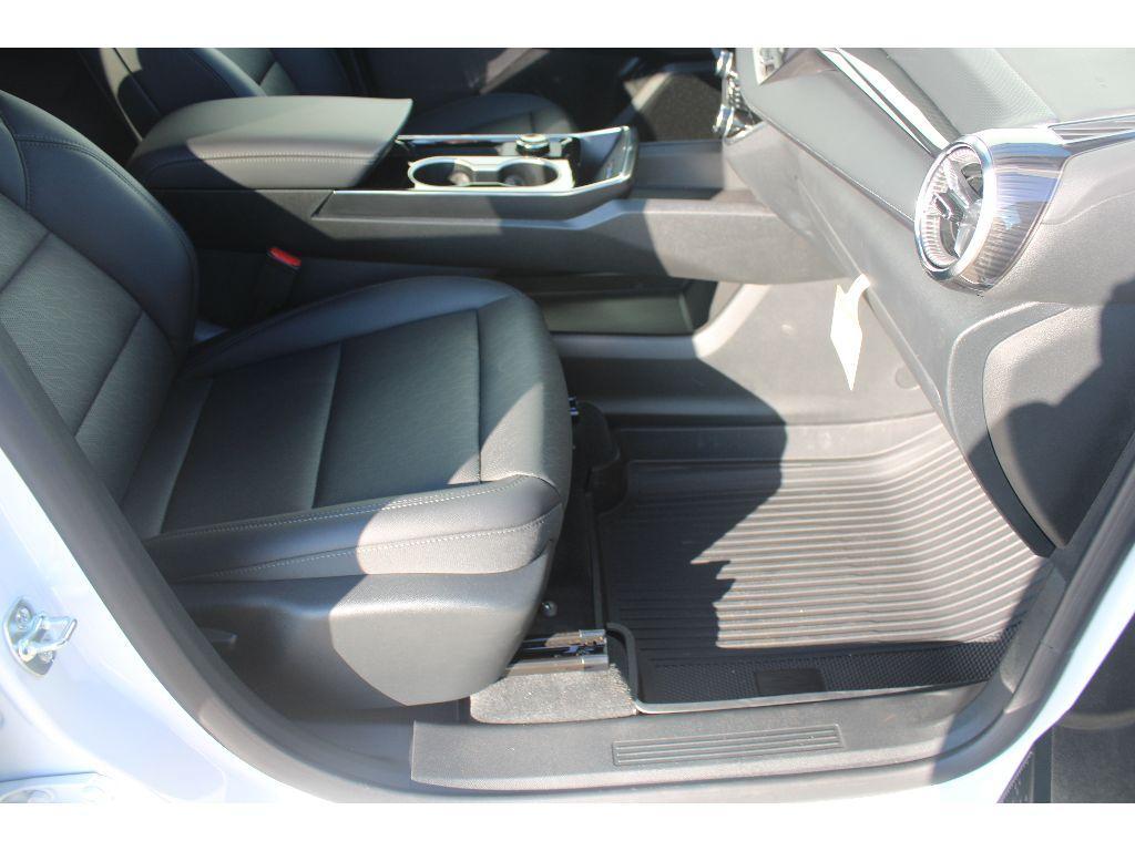 new 2026 Chevrolet Equinox car, priced at $33,787