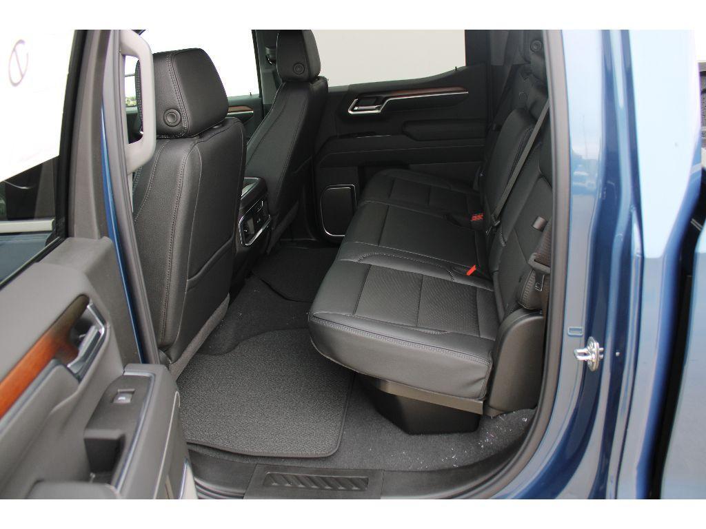 new 2026 GMC Sierra 1500 car, priced at $72,076