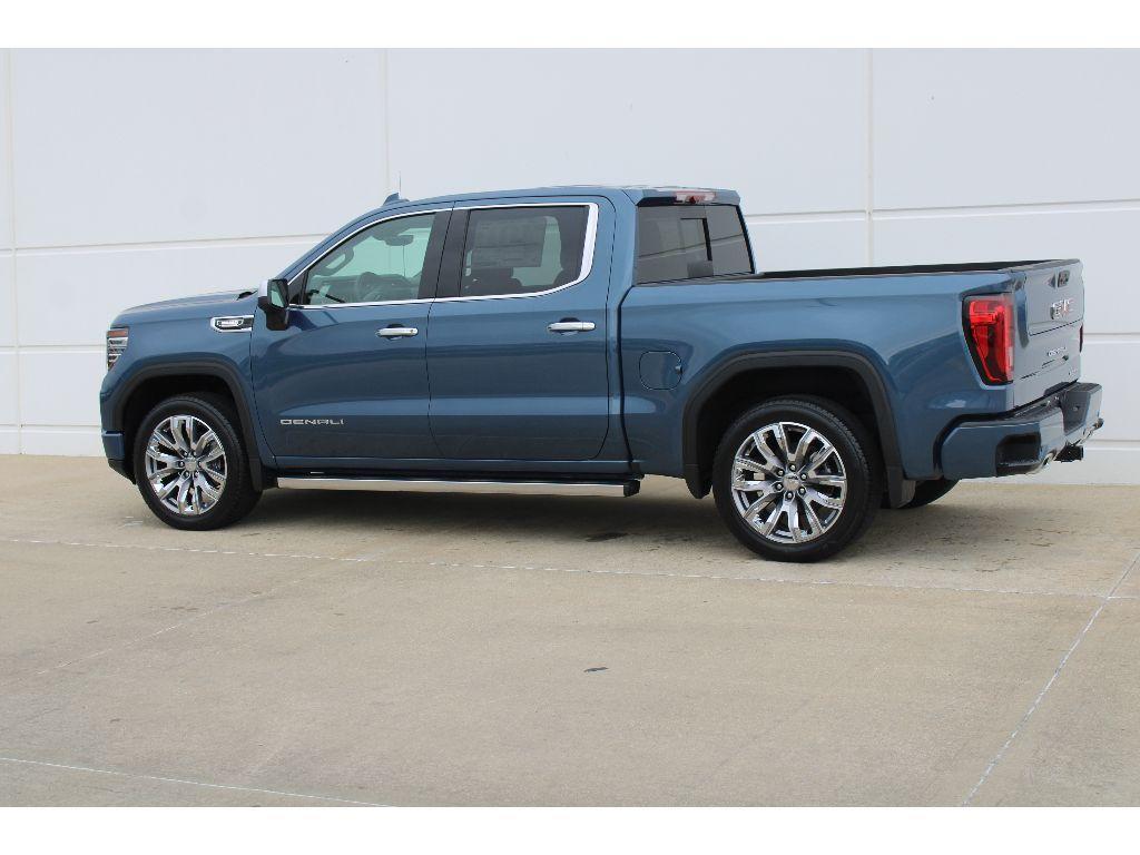 new 2026 GMC Sierra 1500 car, priced at $72,076