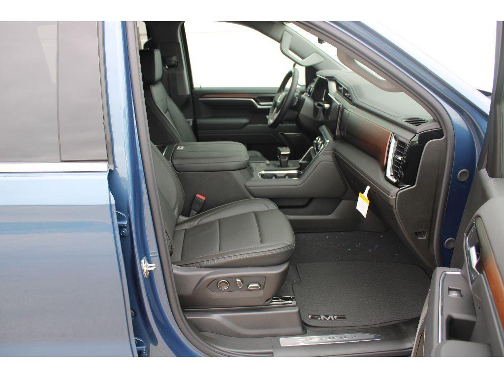 new 2026 GMC Sierra 1500 car, priced at $72,076