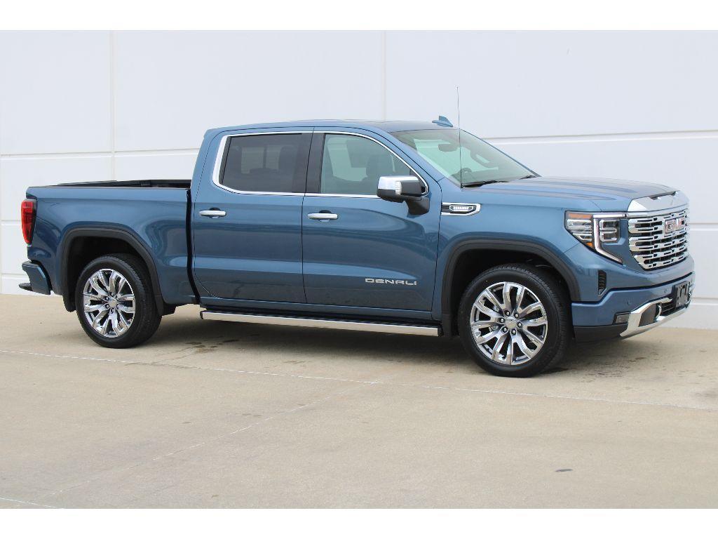new 2026 GMC Sierra 1500 car, priced at $72,076