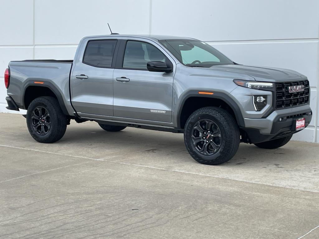 new 2025 GMC Canyon car, priced at $39,345