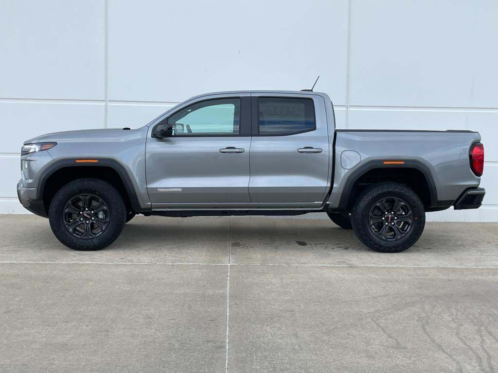 new 2025 GMC Canyon car, priced at $39,345