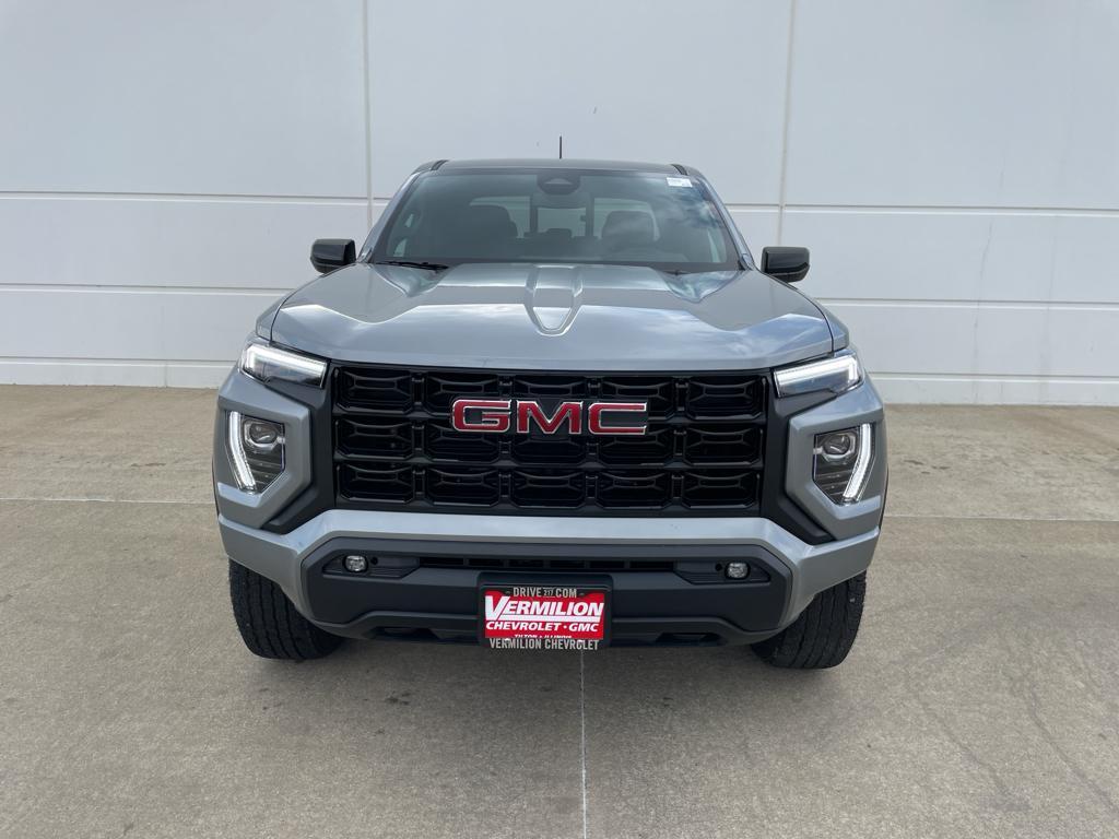 new 2025 GMC Canyon car, priced at $39,345