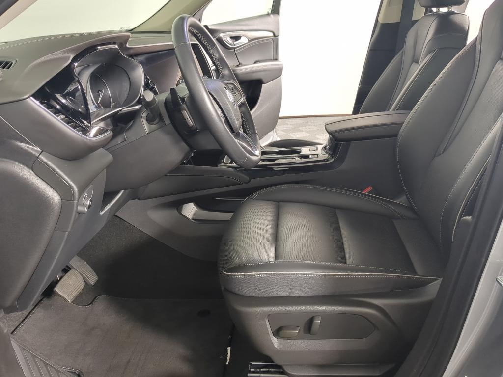 used 2023 Buick Envision car, priced at $26,000