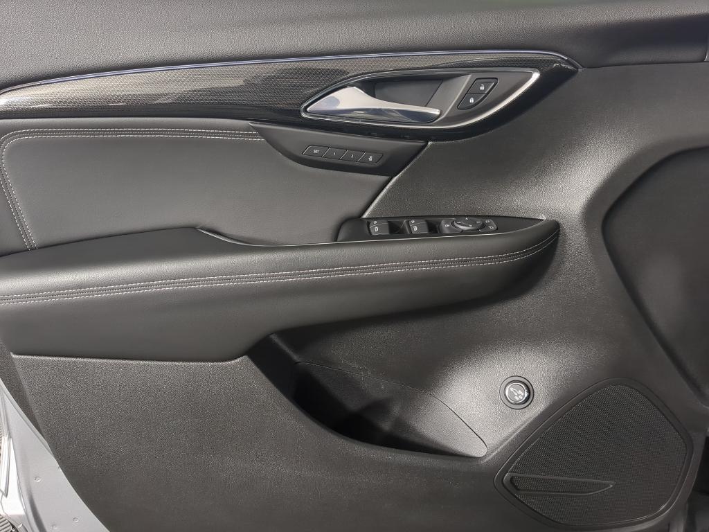 used 2023 Buick Envision car, priced at $26,000