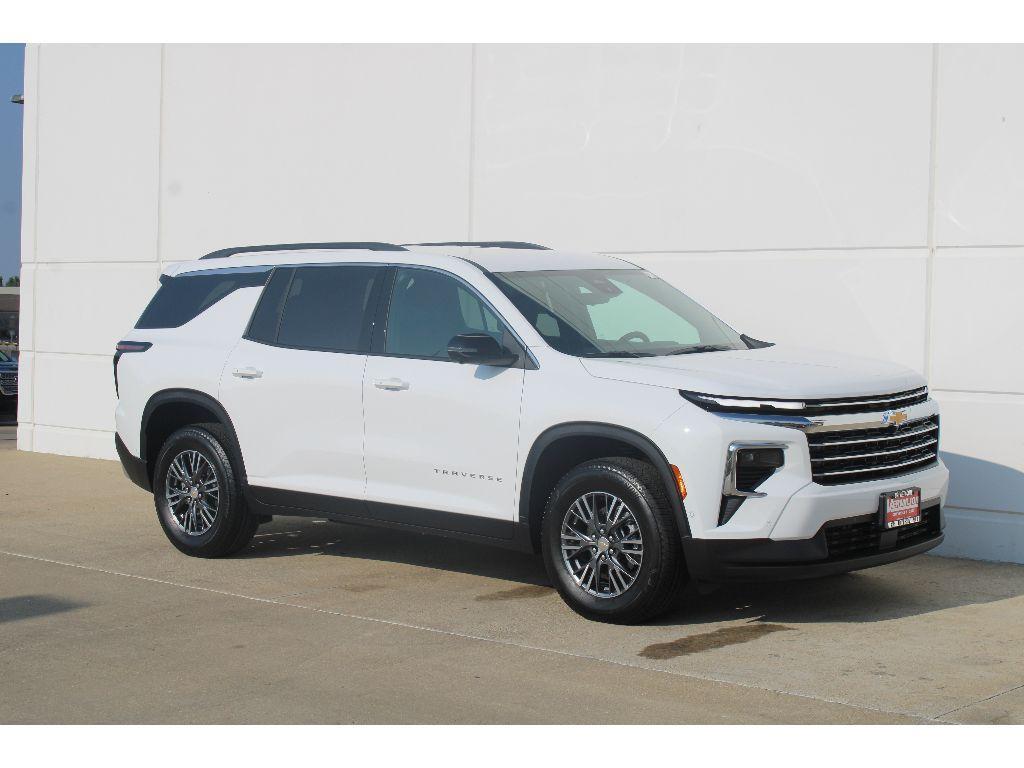 new 2026 Chevrolet Traverse car, priced at $45,651