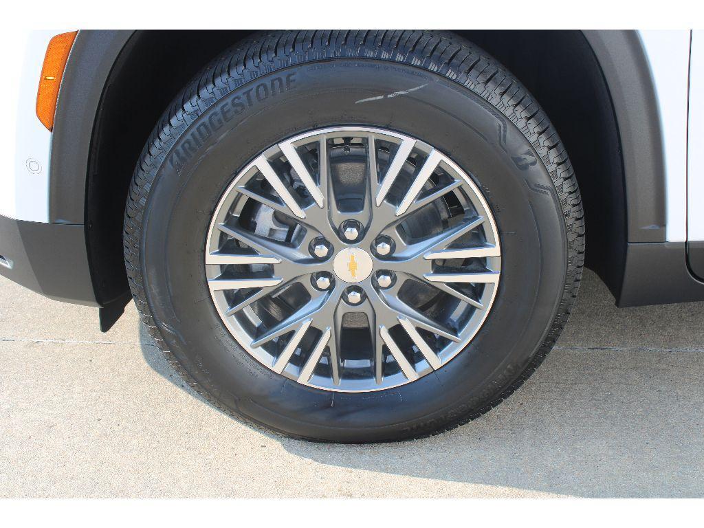 new 2026 Chevrolet Traverse car, priced at $45,651